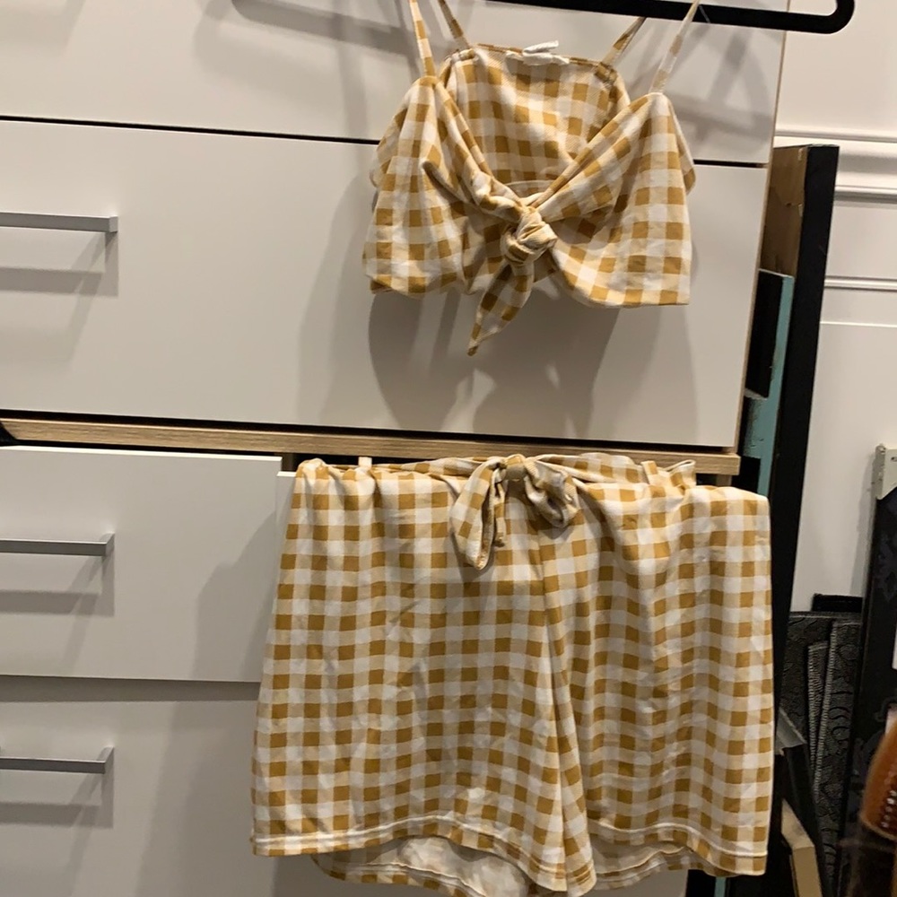 Cute yellow plaid crop top and shorts outfit Capella